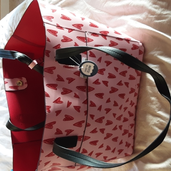 Tommy Bahama Handbags - Tommy bahama fabulously reversible bag